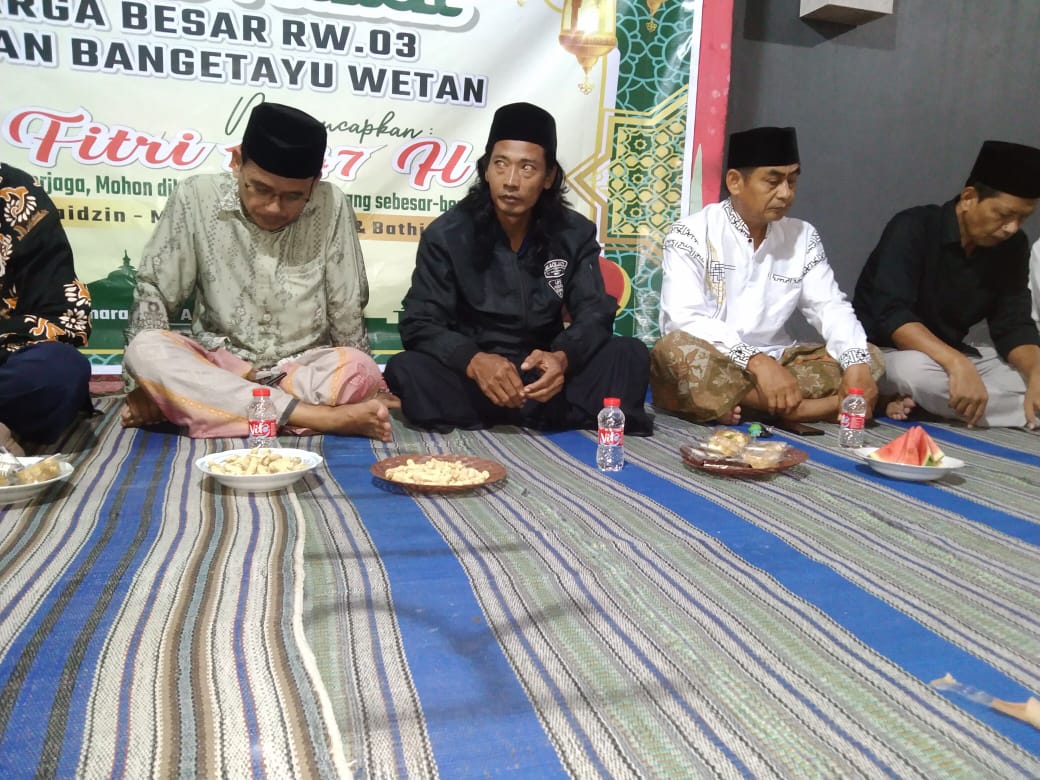 Halalbihalal RW 03 Bangetayu Wetan: Perkuat Silaturahmi dan Bangun Kepedulian Sosial